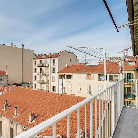 Cosy And Trendy 2 Bedrooms Flat, Train Station/tramway Apartament *